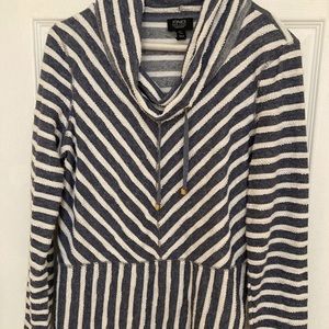 Jones New York striped medium weight pullover